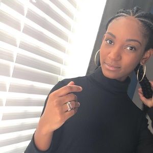 Meet your Posher, Symone